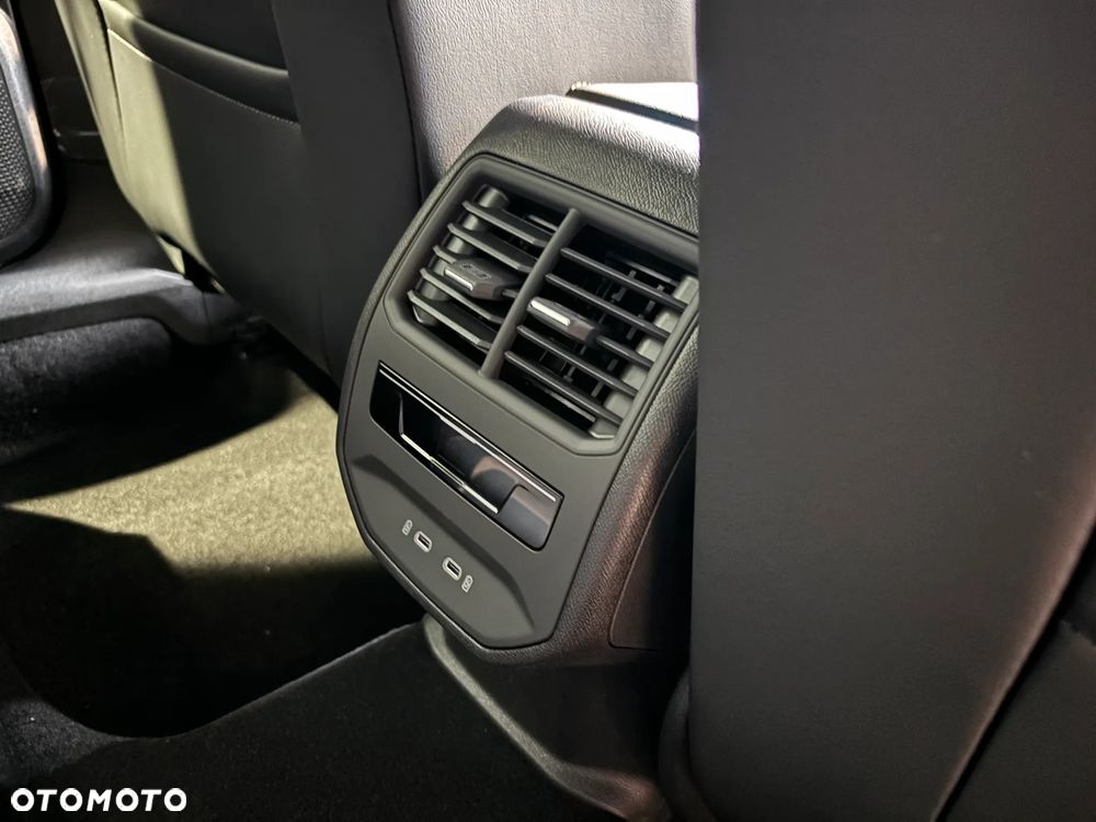 Cupra Formentor - 32