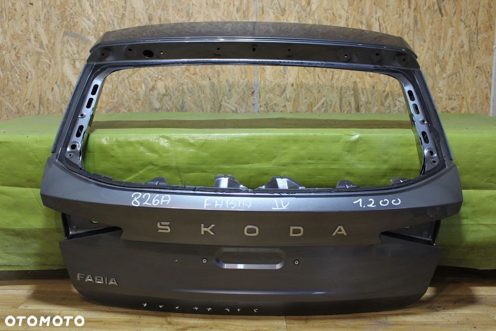 Klapa tył Skoda Fabia IV po 2021r. - 1