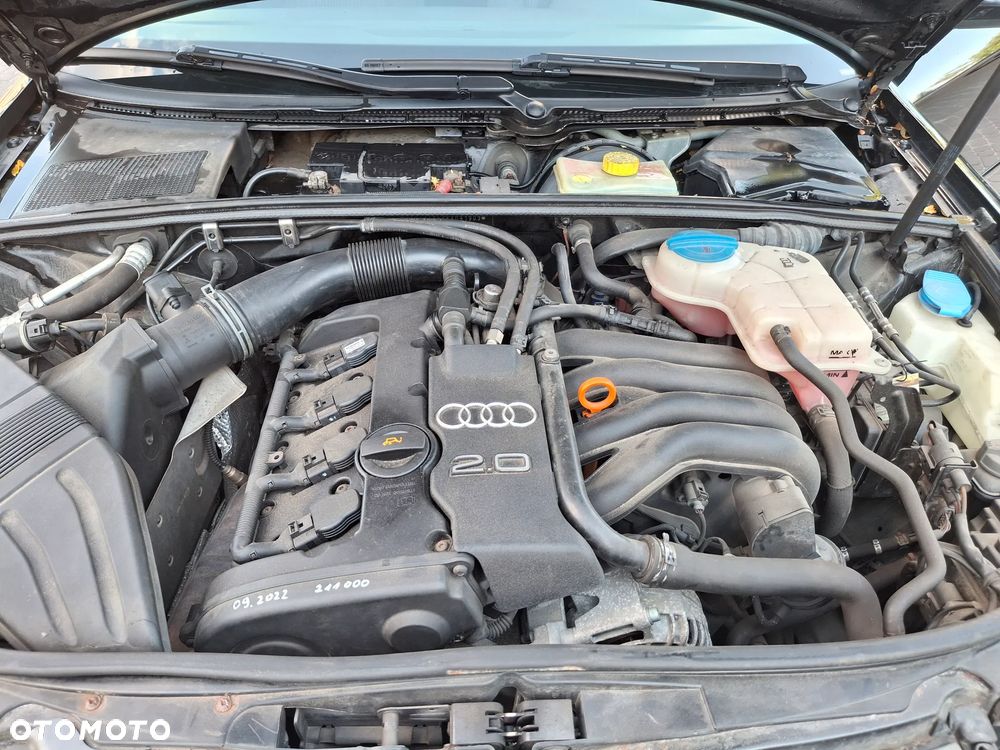 Audi A4 Limousine 2 - 12