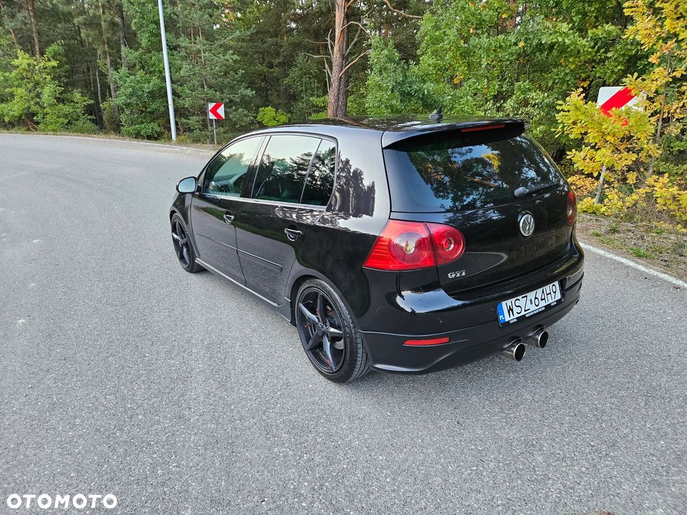 Volkswagen Golf 2.0 GTI DSG - 32