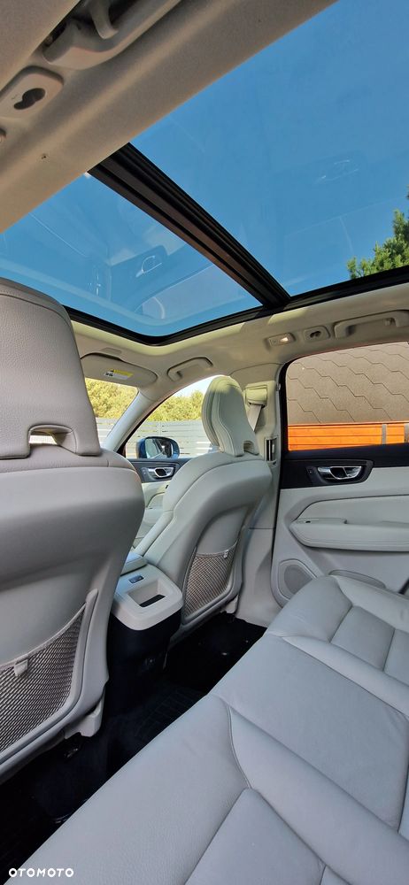 Volvo XC 60 B5 B Geartronic Momentum Pro - 11