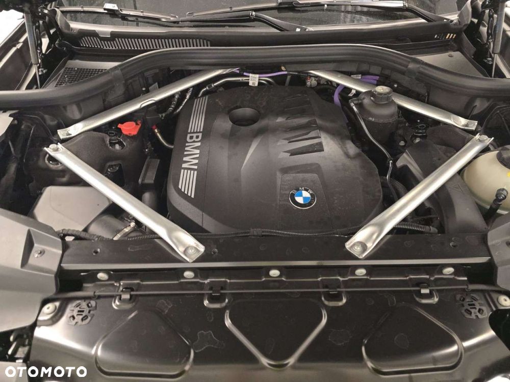 BMW X7 - 8