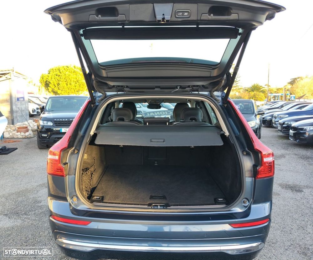 Volvo XC 60 2.0 B4 Plus Bright - 7