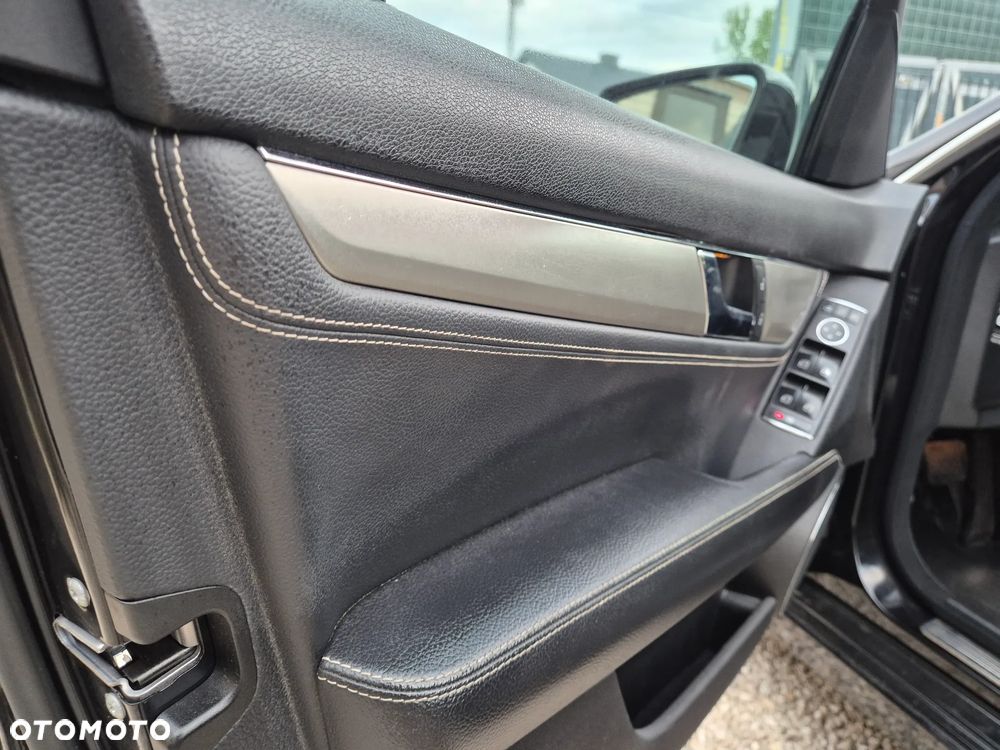 Mercedes-Benz Klasa C 180 Kompressor Automatik BlueEFFICIENCY Avantgarde - 10