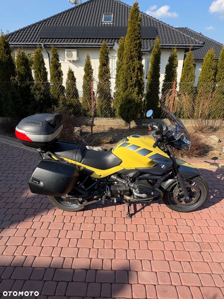 BMW R - 1