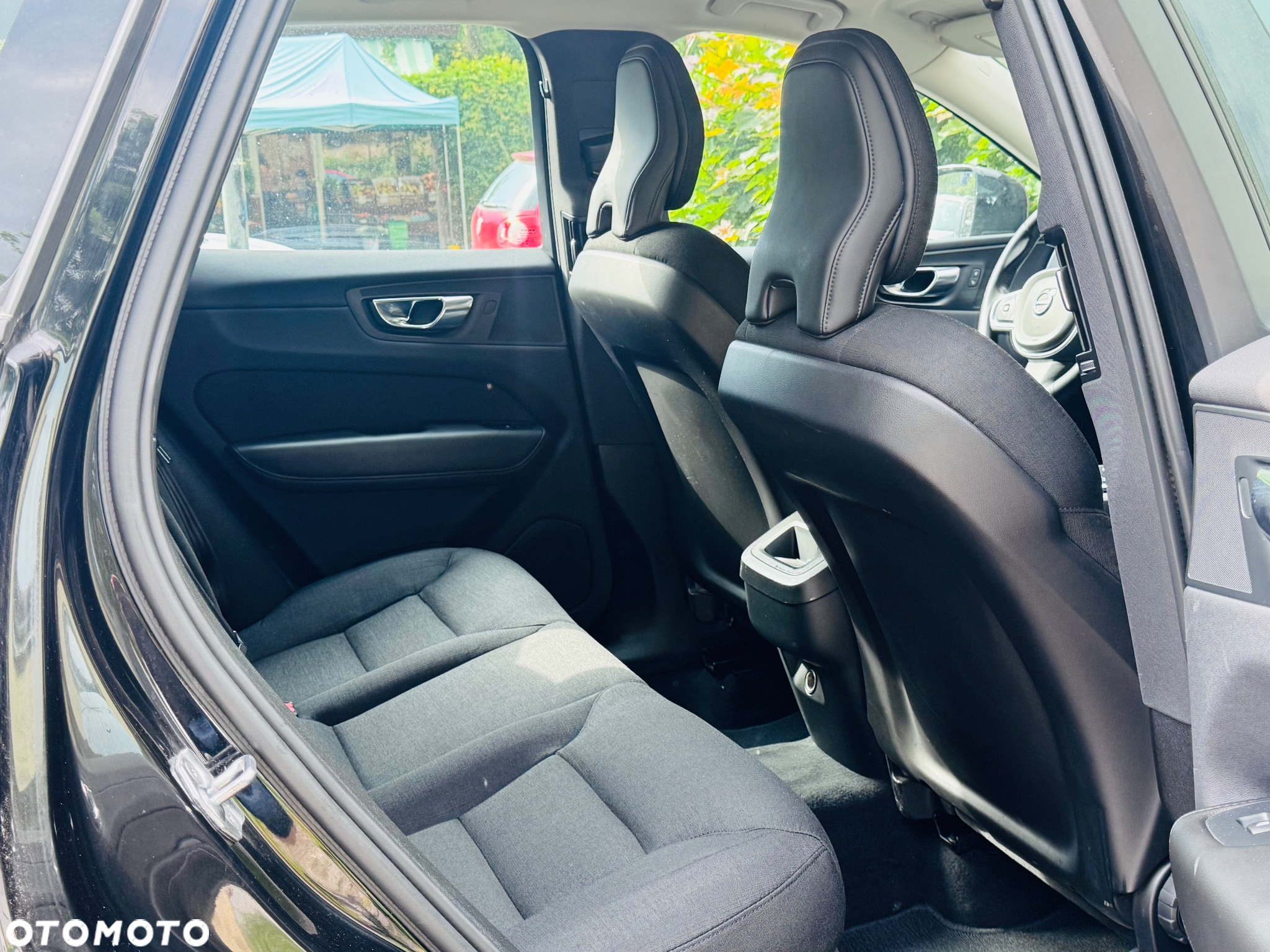 Volvo XC 60 T4 Momentum - 38