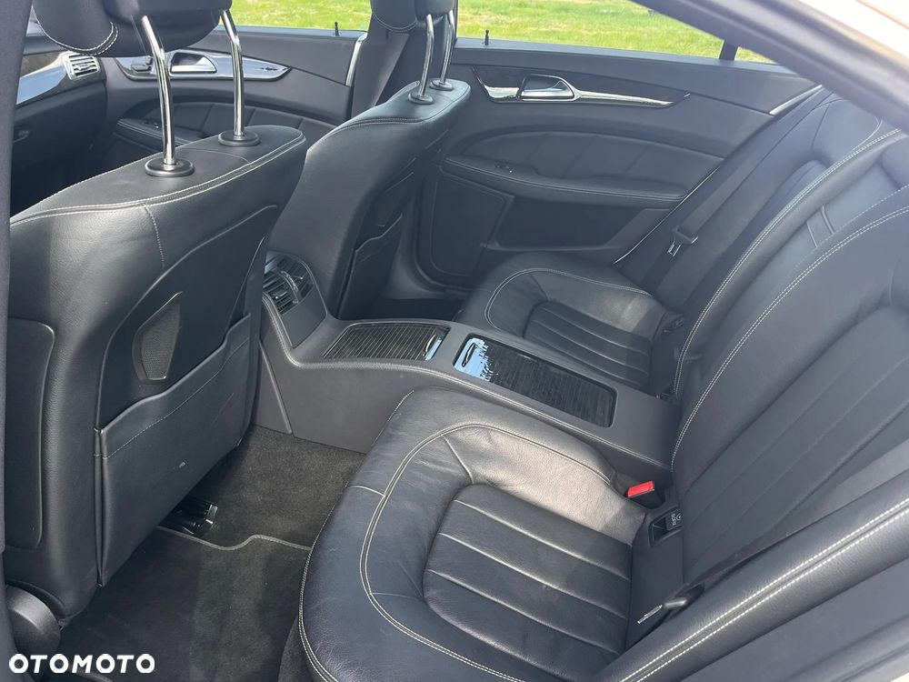 Mercedes-Benz CLS 500 4Matic 7G-TRONIC - 15