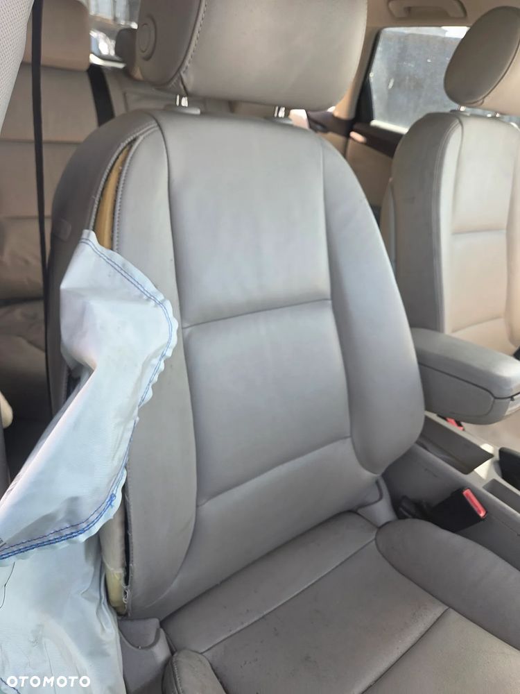 Klapa tył, Drzwi, Wnętrze Audi A3 8P Sportback | Kod lakieru LY7E - 17