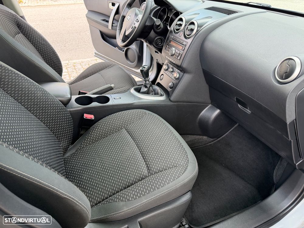 Nissan Qashqai 1.5 dCi Tekna Sport 17 - 6