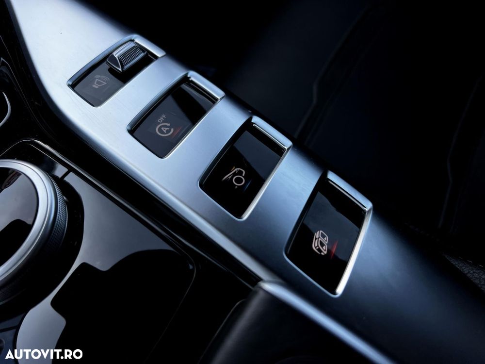 Mercedes-Benz AMG GT 4-door Coupe - 30