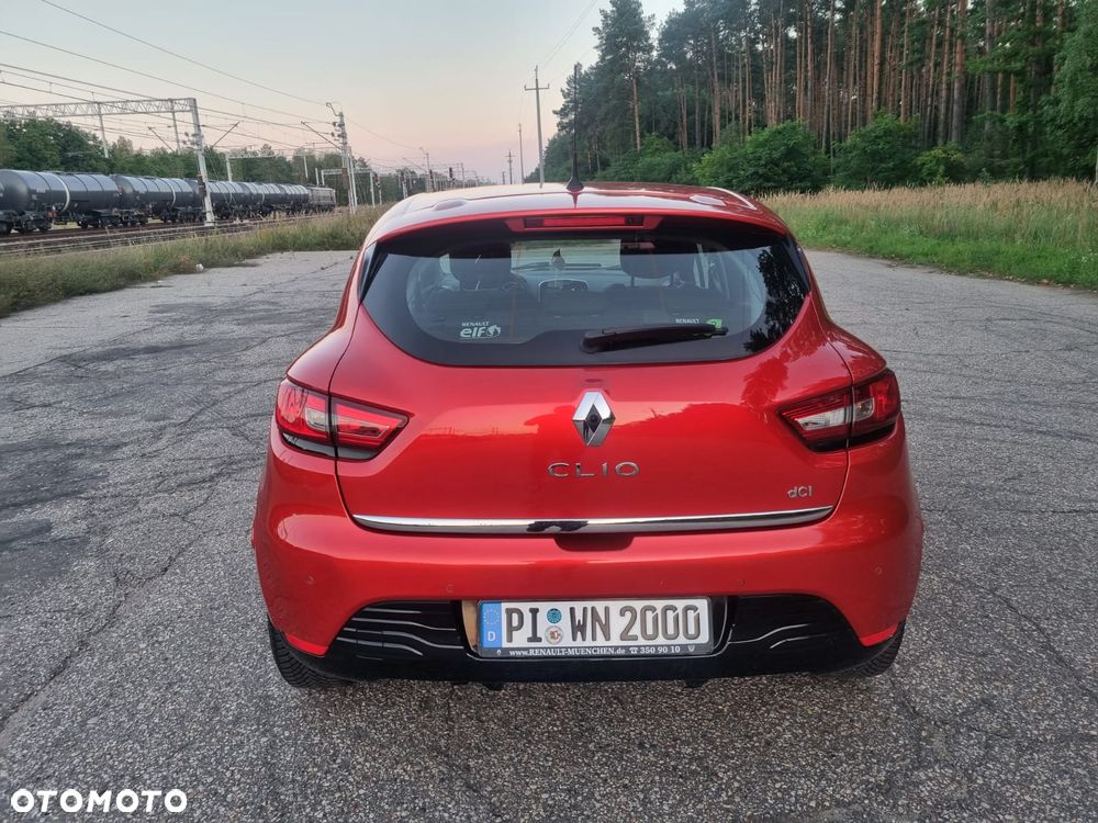 Renault Clio - 9
