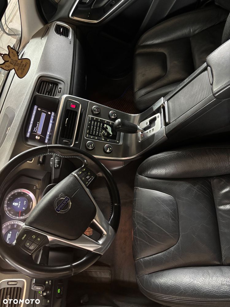 Volvo S60 ver-2-5-t5 - 5