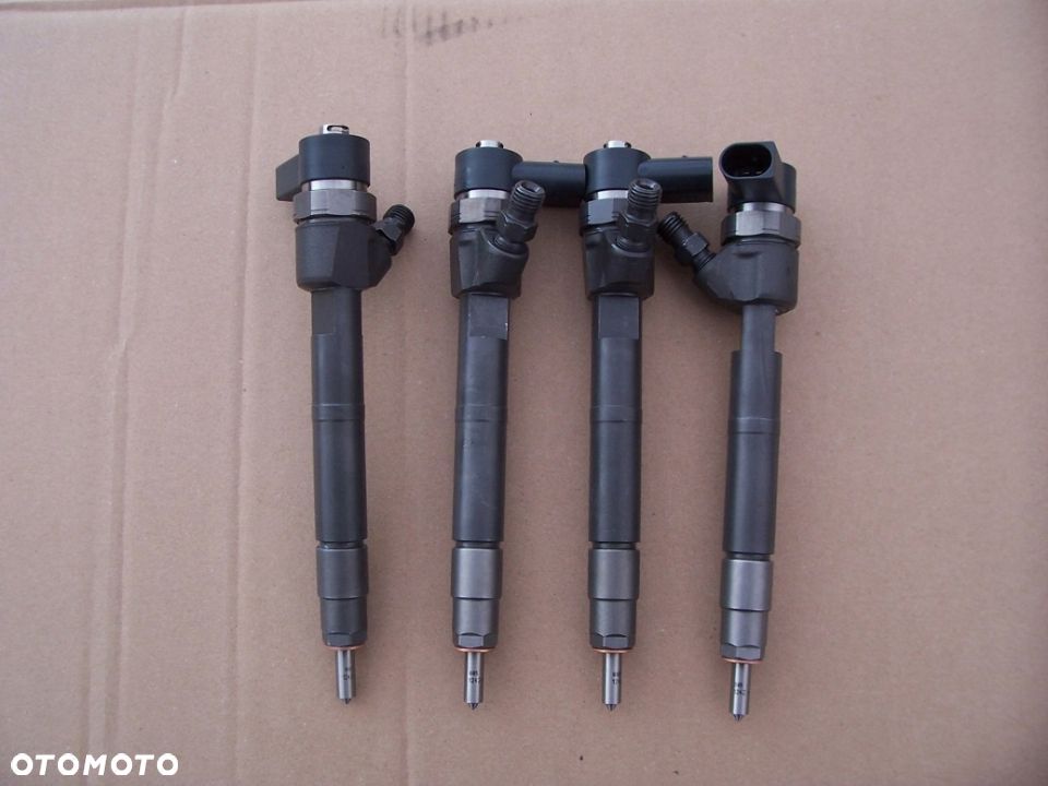 SPRINTER 906 VITO 2.2CDI  WTRYSKIWACZE A6460701287 0445110295 bez przeb. ORYGI. - 1