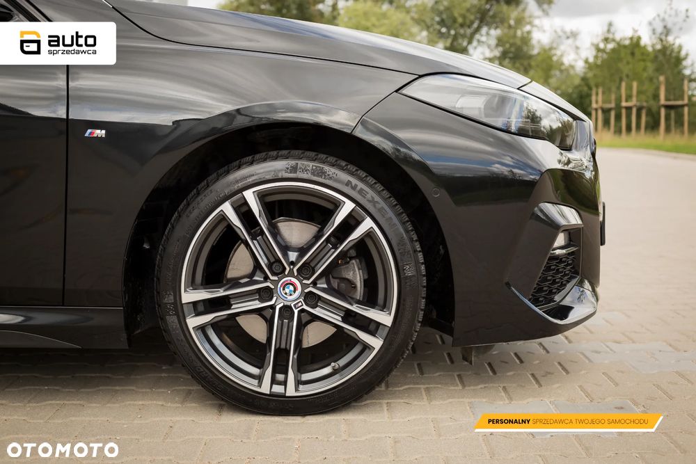BMW Seria 2 218d M Sport - 9