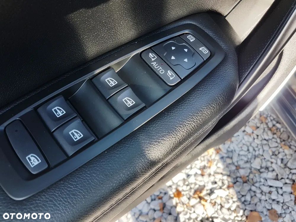 Renault Megane Grandtour ENERGY TCe 130 EDC LIMITED - 13