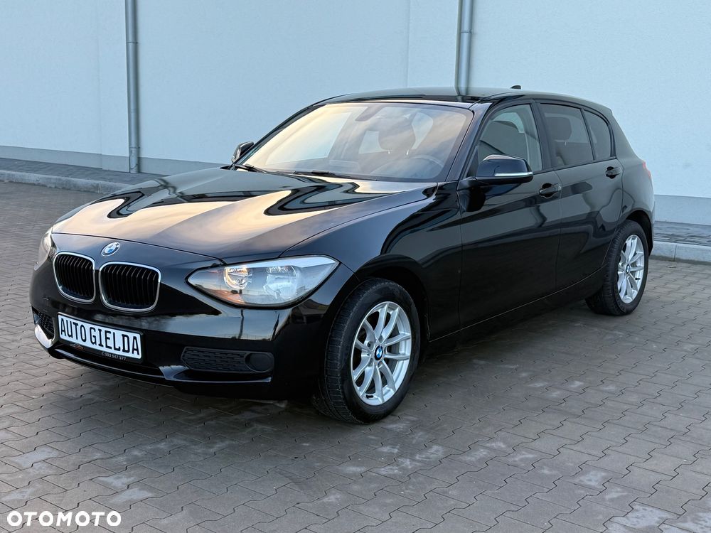BMW Seria 1 118d - 23