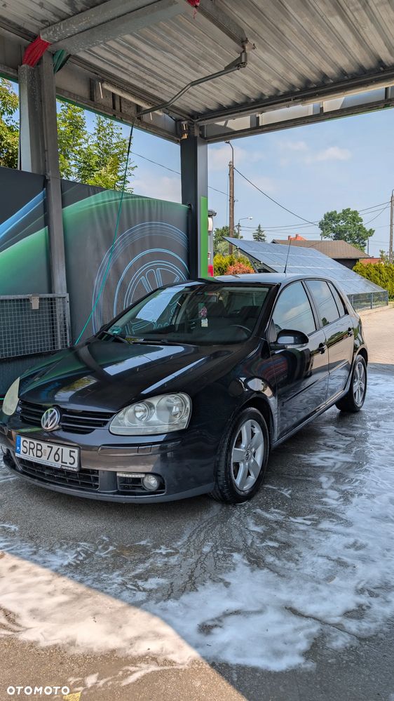 Volkswagen Golf 2.0 TDI Q-Line - 1