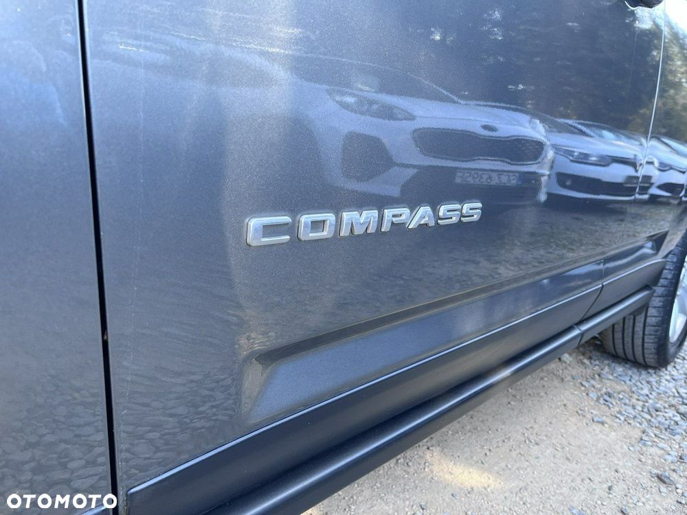 Jeep Compass - 31
