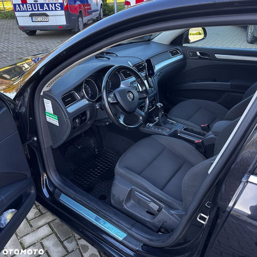 Skoda Superb 2.0 TDI Ambition - 4