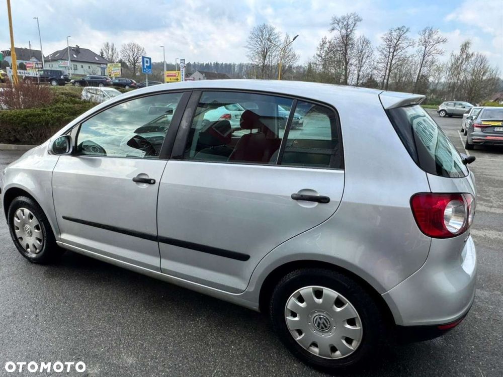 Volkswagen Golf Plus - 7