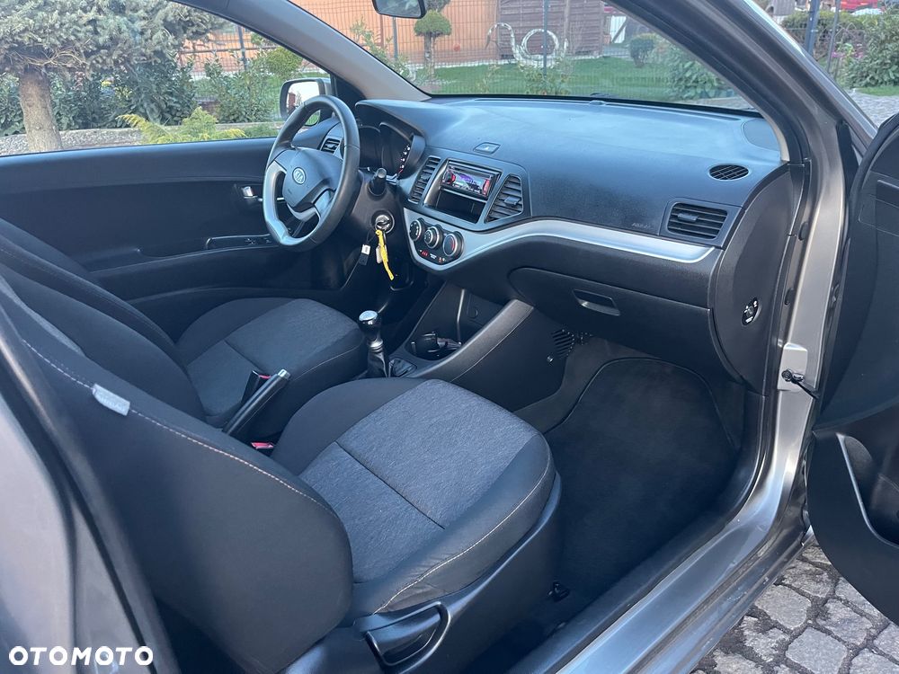 Kia Picanto 1.0 L - 26