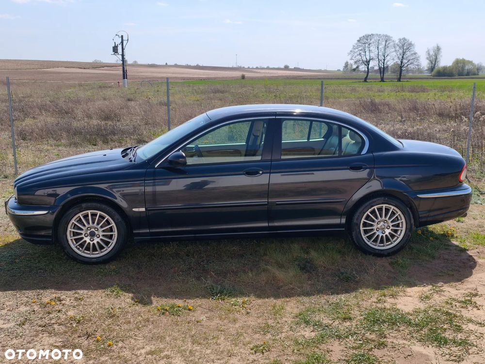 Jaguar X-Type 2.5 V6 4x4 - 4