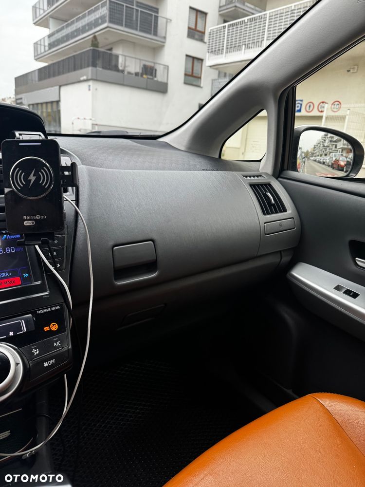 Toyota Prius+ 1.8 HSD Premium - 17