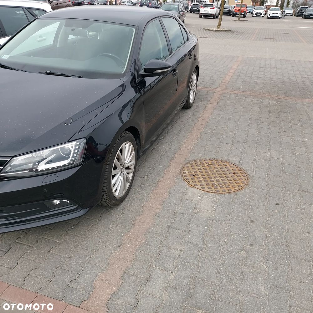 Volkswagen Jetta 1.4 TSI BMT Comfortline - 5