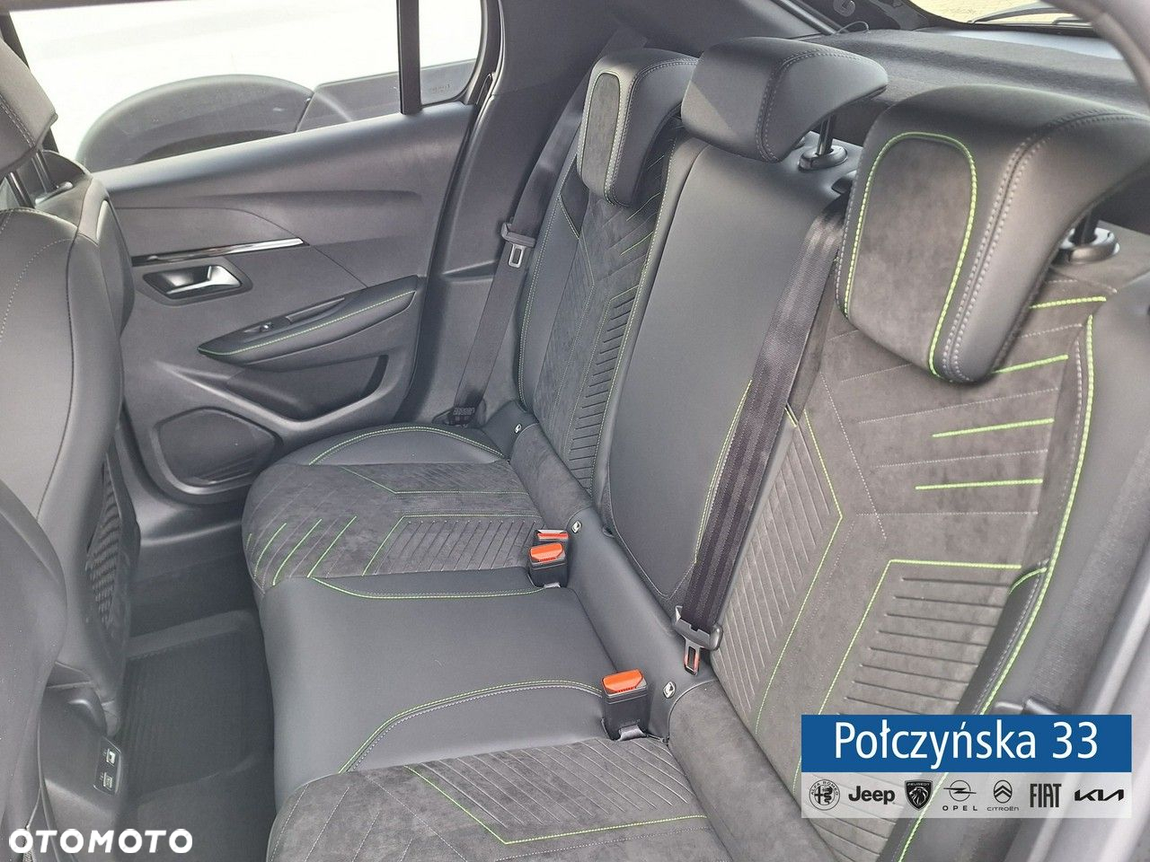 Peugeot 208 - 21