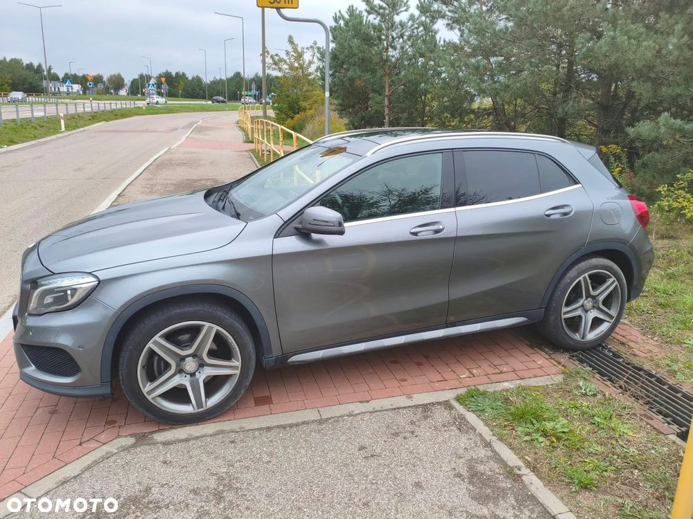 Mercedes-Benz GLA 250 4-Matic - 2