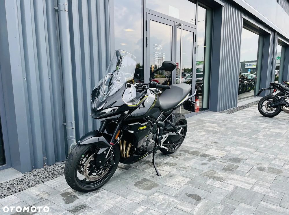 Triumph Tiger - 6