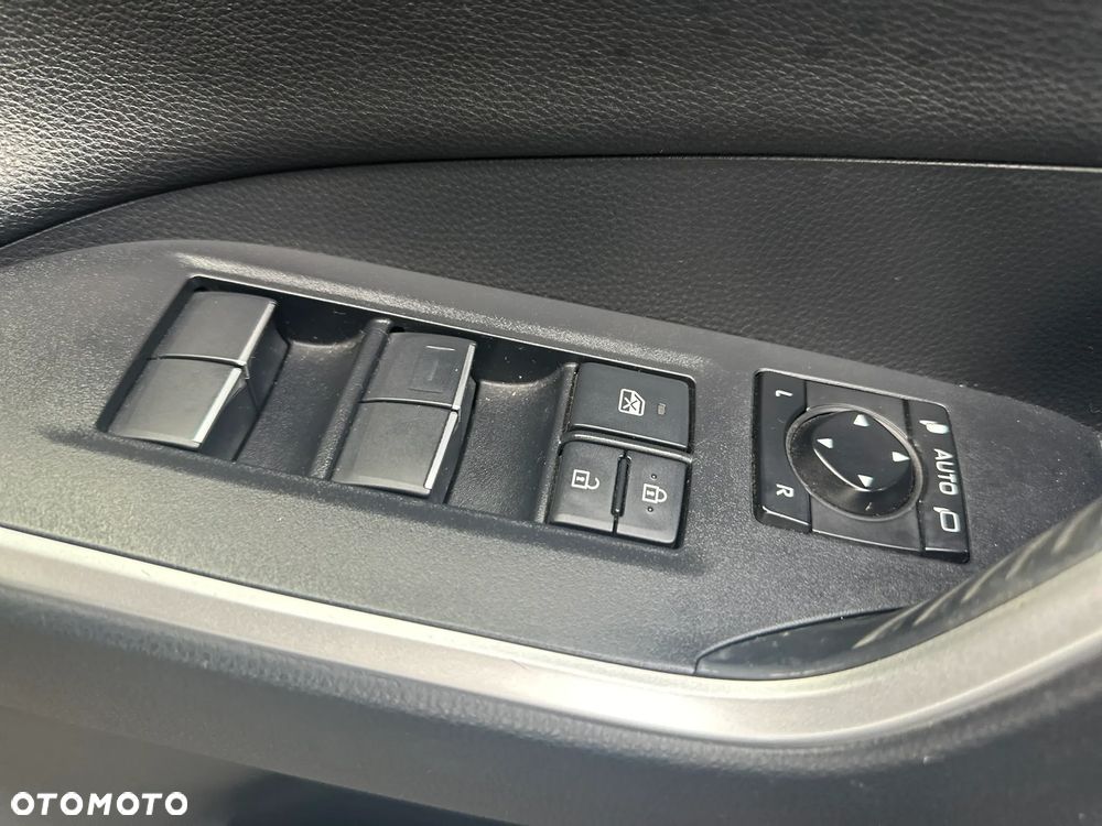 Toyota RAV4 2.0 Comfort 4x2 MS - 17