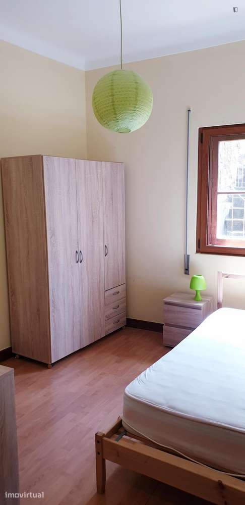Quarto - localizado em Cidral Coimbra - Grande imagem: 5/30