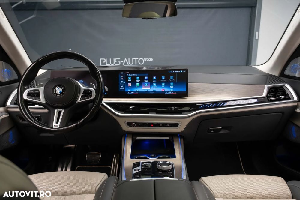 BMW X7 M60i xDrive - 35
