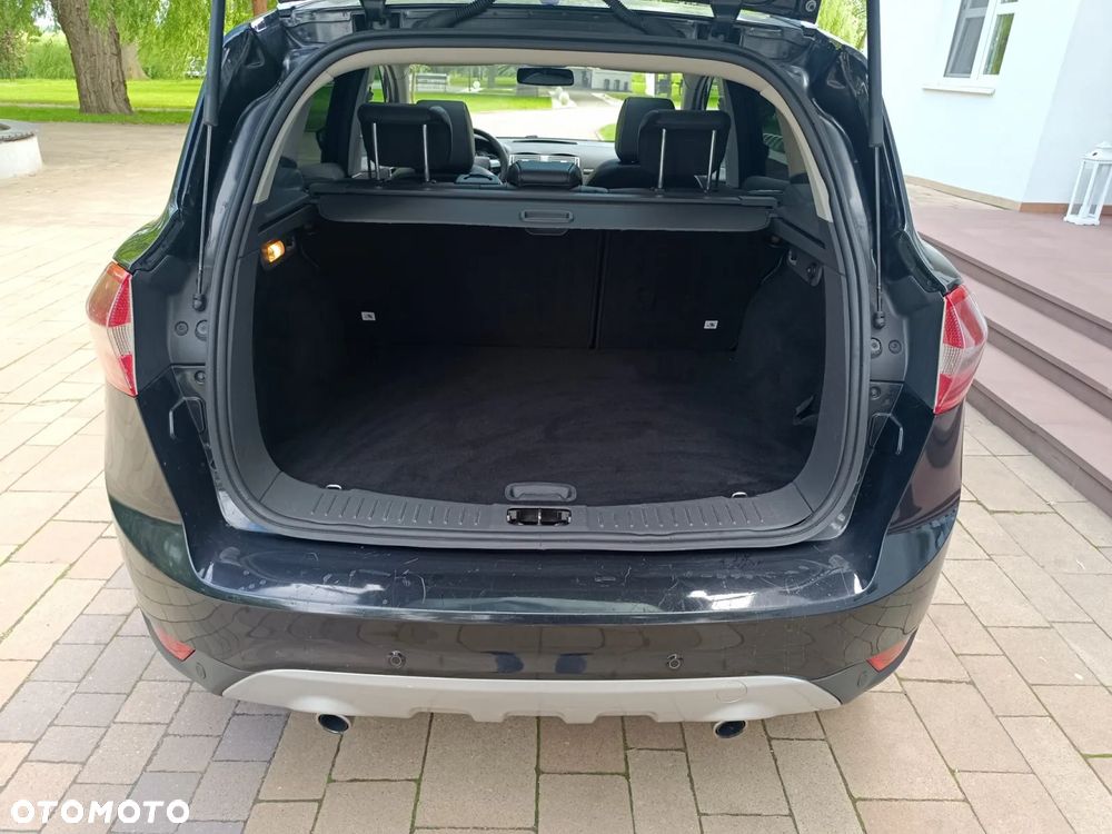 Ford Kuga 2.0 TDCi 4x4 Titanium - 36