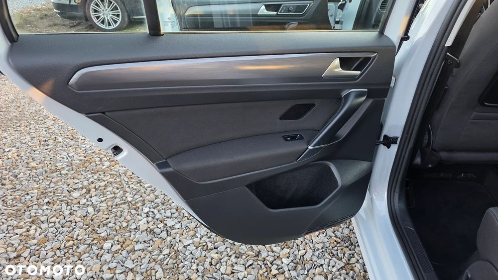 Volkswagen Golf Sportsvan 1.5 TSI ACT OPF Highline - 13