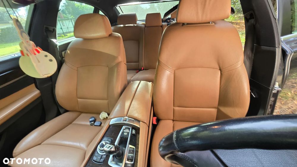 BMW Seria 7 730d - 8