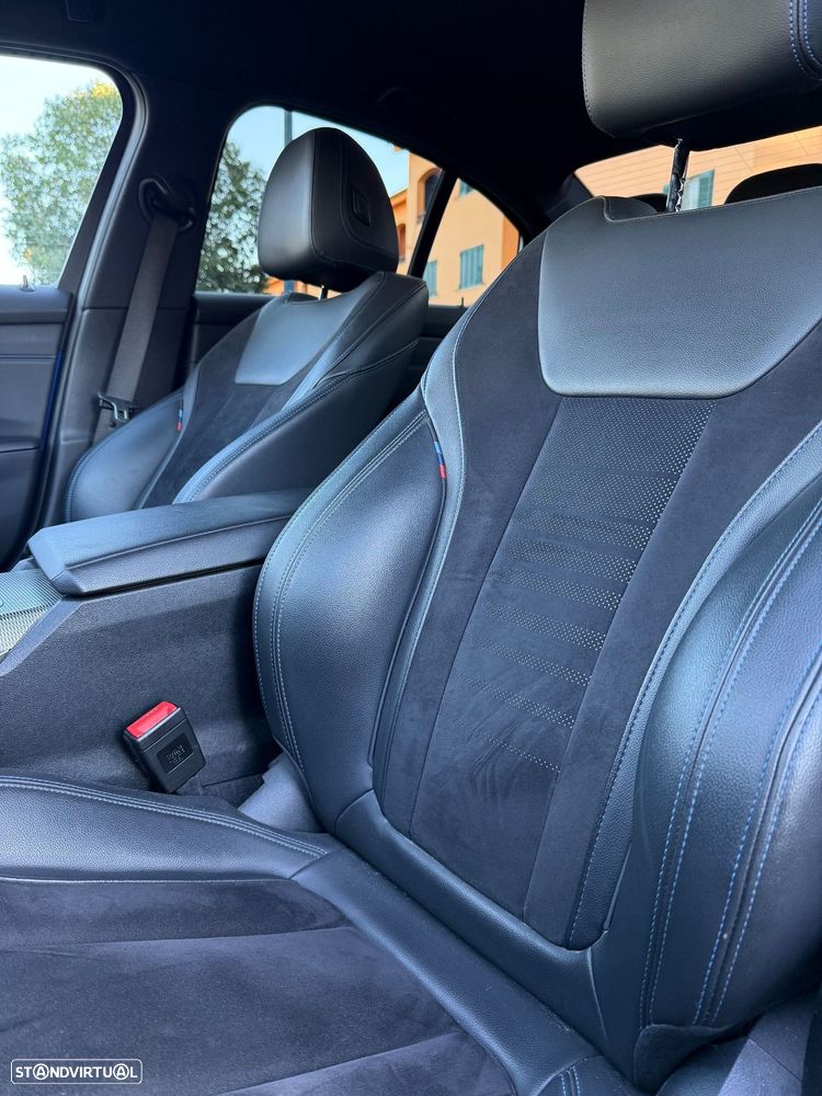 BMW 330 e Pack M Auto - 11