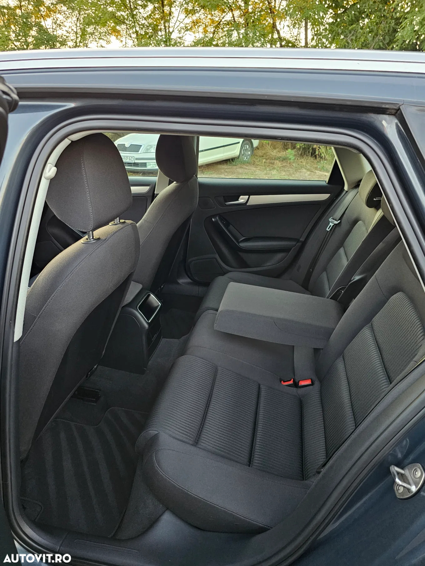 Audi A4 2.0 TDI Avant - 4
