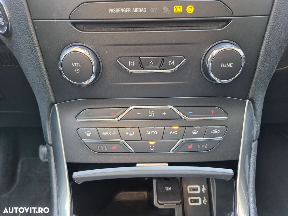 Ford S-Max 2.0 TDCi Powershift Titanium - 20