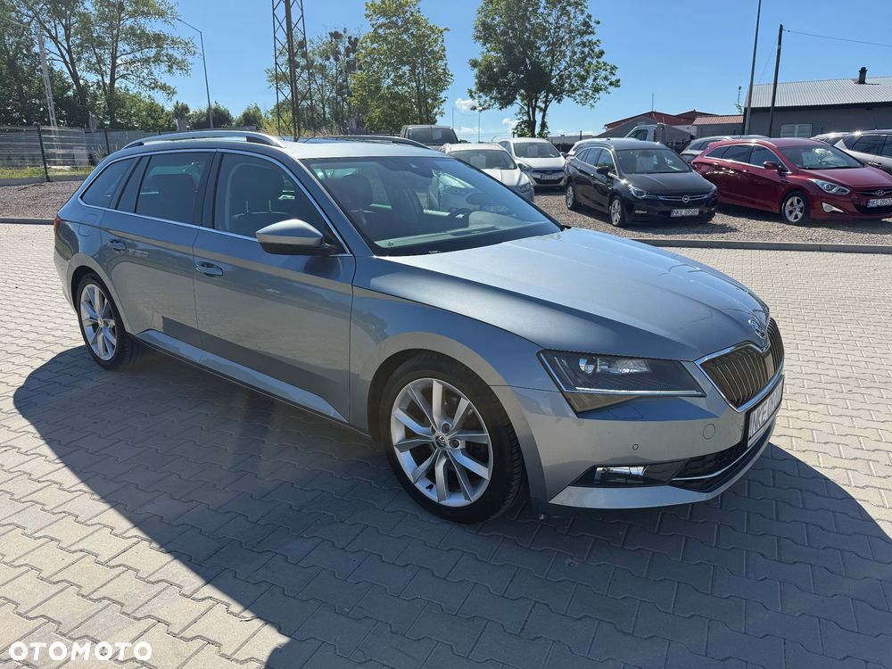Skoda Superb 2.0 TDI DSG Style - 13