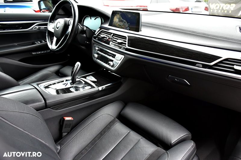 BMW Seria 7 730d - 25