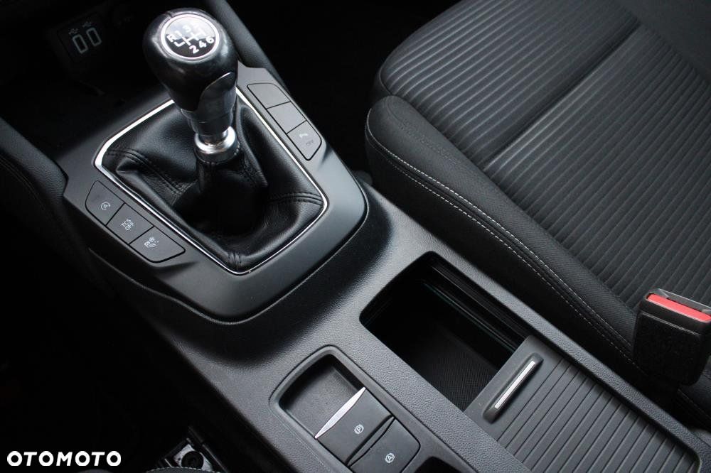 Ford Focus - 18