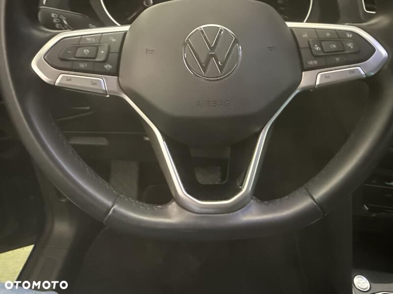 Volkswagen Tiguan - 13