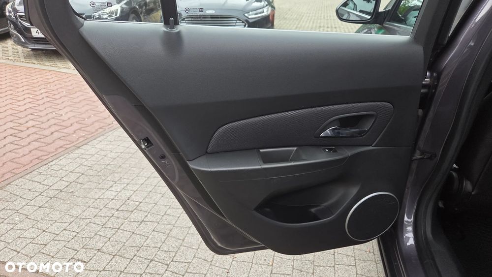 Chevrolet Cruze 1.4T LTZ+ - 27