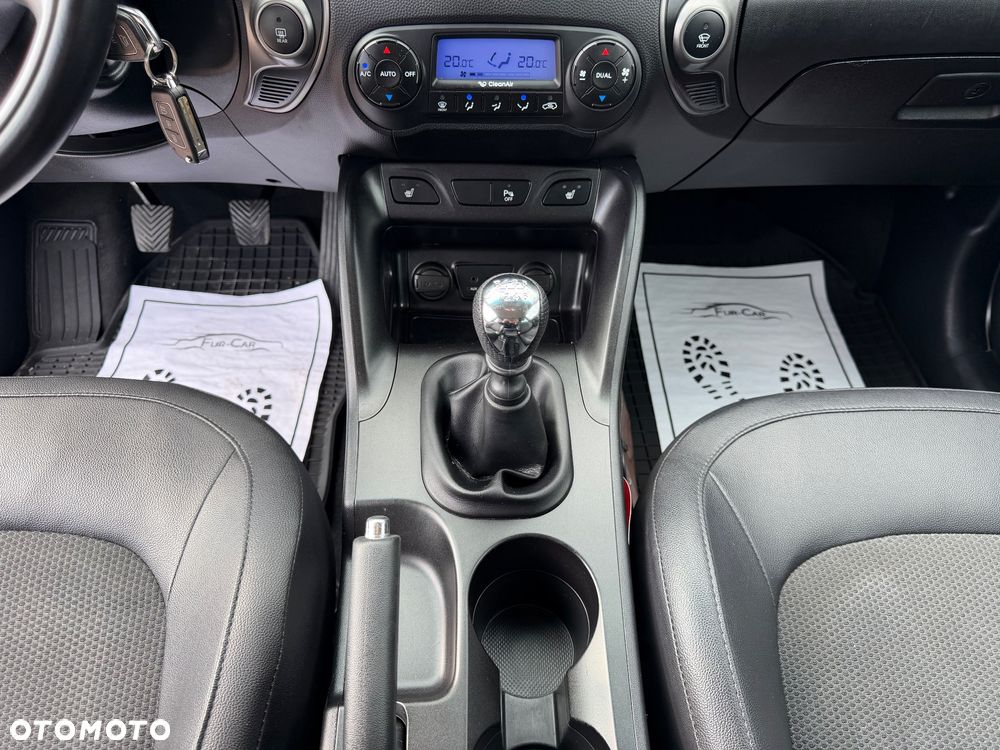 Hyundai ix35 1.7 CRDi 2WD blue Trend - 22