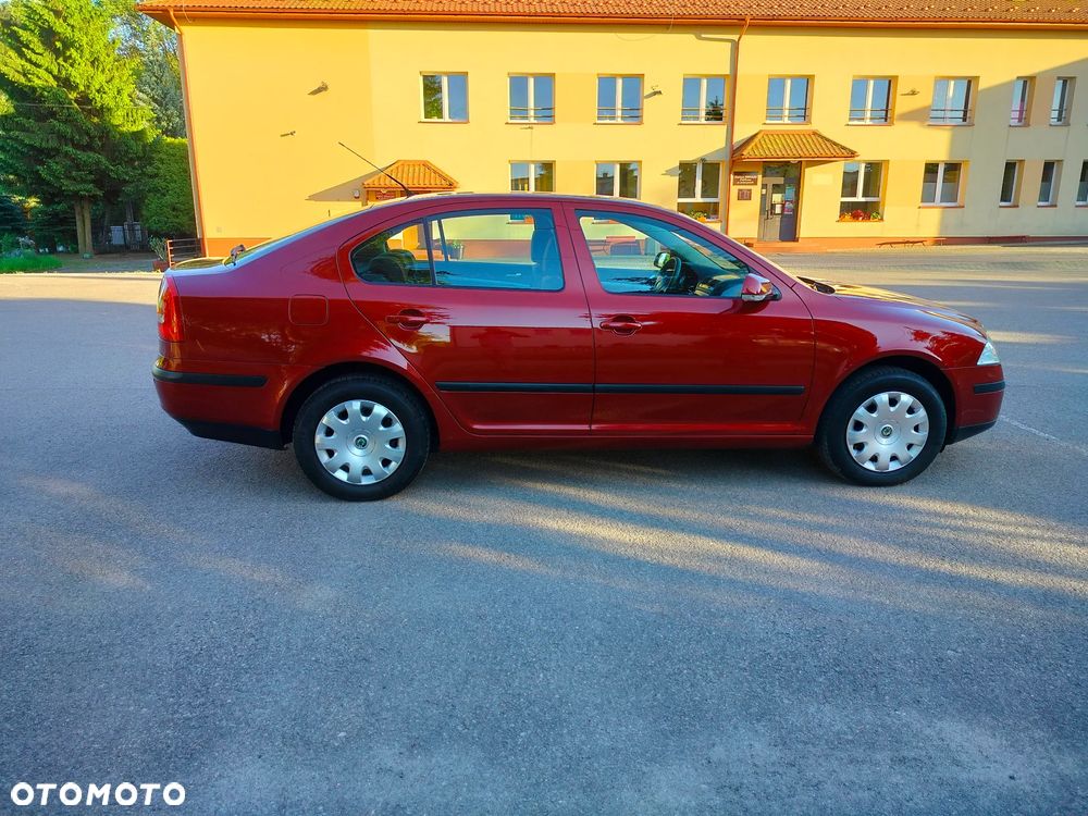 Skoda Octavia 1.6 Style - 10