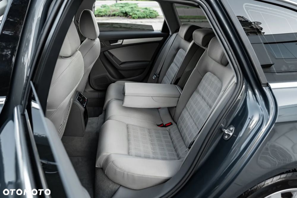 Audi A4 Avant 2.0 TFSI Quattro S tronic - 22