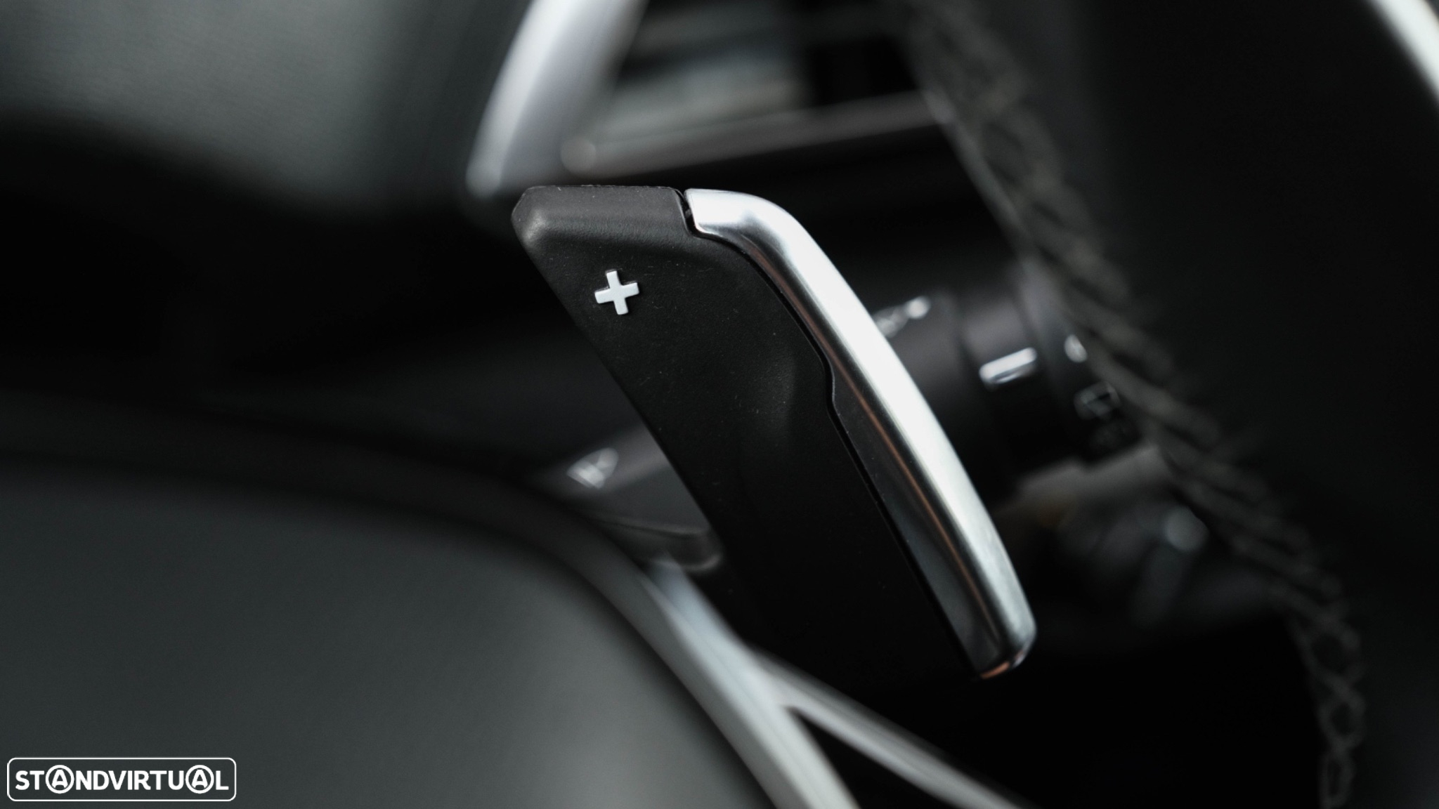 Peugeot 5008 1.5 BlueHDi Allure Pack EAT8 - 17