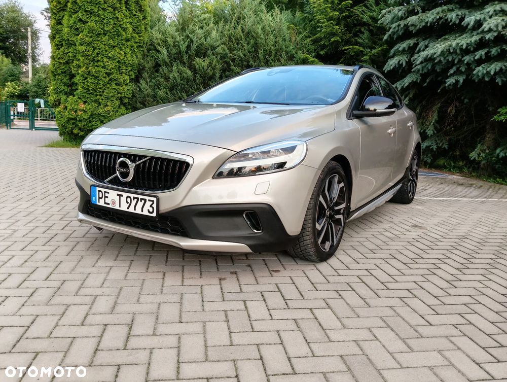 Volvo V40 D2 Drive-E Dynamic Edition - 17